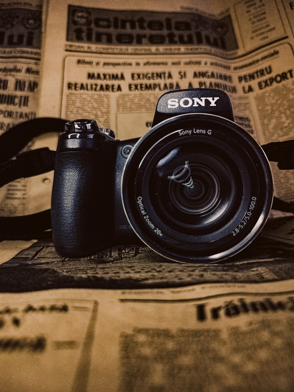 camera, newspaper, digital camera, dslr, digital slr