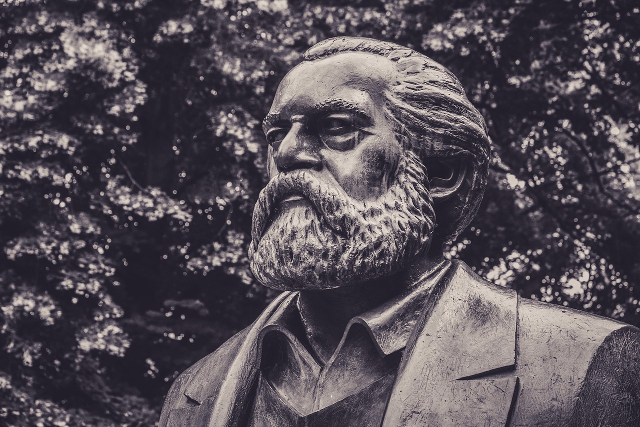 karl marx, statue, sculpture, class struggle, terror, criticism, philosopher, marxism, communism, monument, capitalism, classic, dialectic, socialism