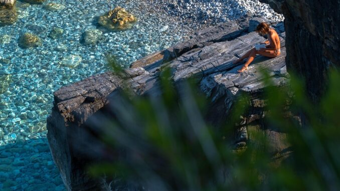 woman, read, book, rock, beach, reading, literature, sea, water, novel, learning, romantic, bikini, nature, single
