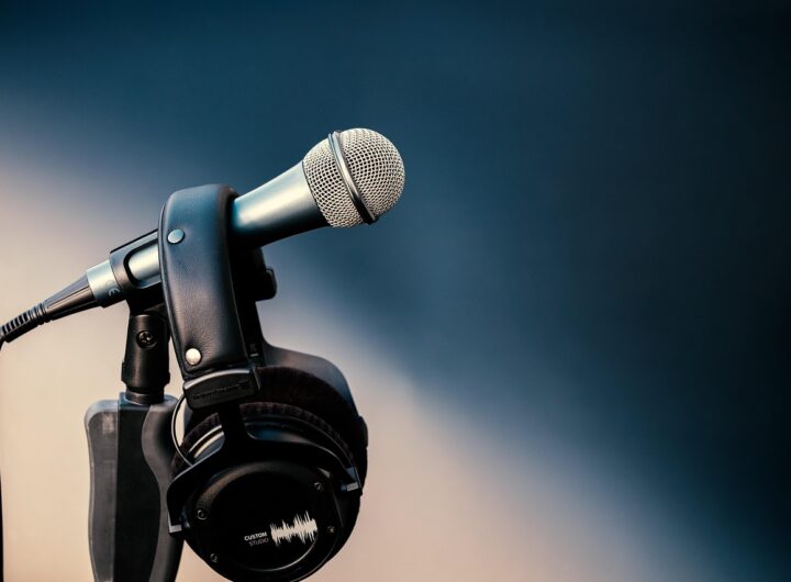 microphone, mic, headphones, stage, to sing, music, to speak, audio, volume, microphone, microphone, microphone, microphone, microphone, mic, mic, mic, headphones, headphones